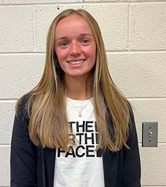 Headshot of student athlete Kayla Widner